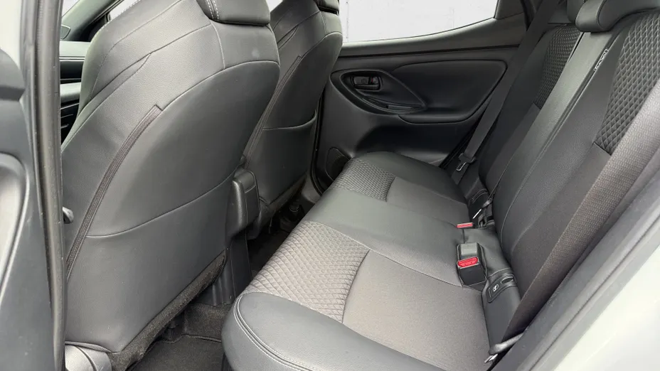 TOYOTA Yaris Yaris Hybrid 1.5 Executive