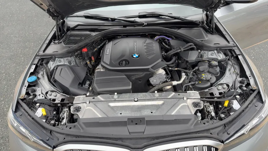 BMW Seria 3 320d xDrive mHEV M Sport sport-aut