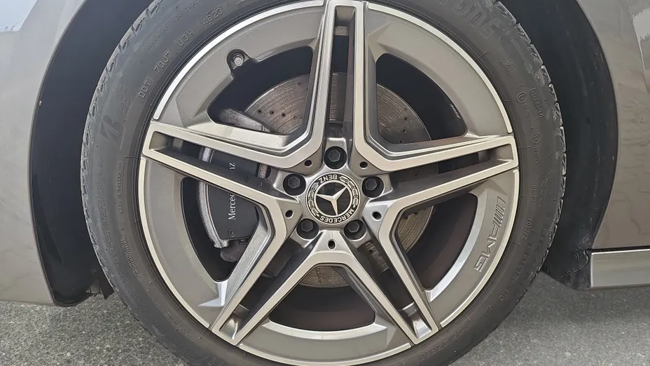 MERCEDES-BENZ CLA CLA 200 d AMG Line 8G-DCT