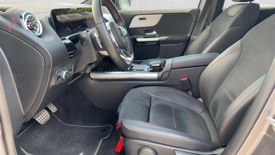 MERCEDES-BENZ EQA EQA 250 66.5kWh AMG Line