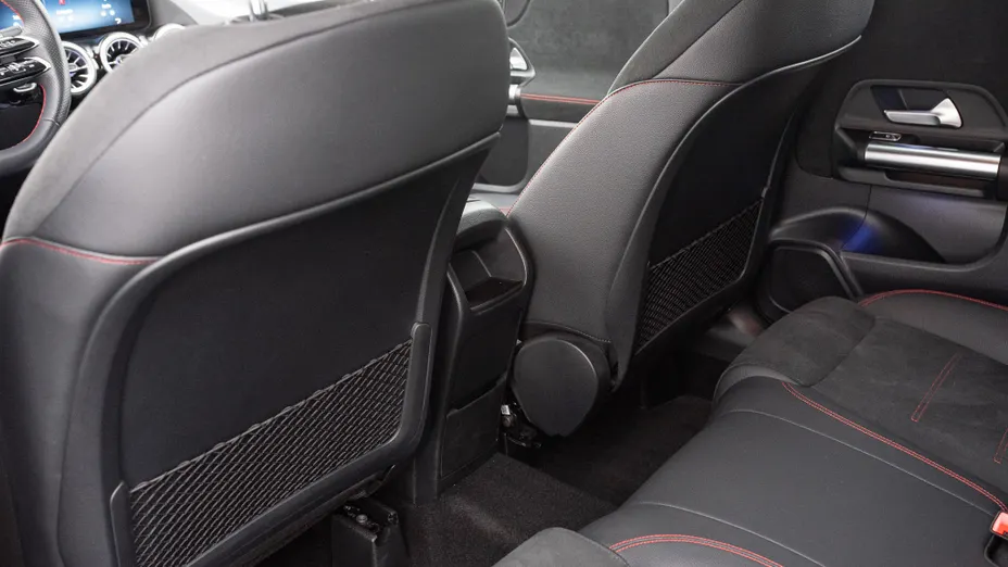 MERCEDES-BENZ GLA GLA 200 mHEV AMG Line 7G-DCT