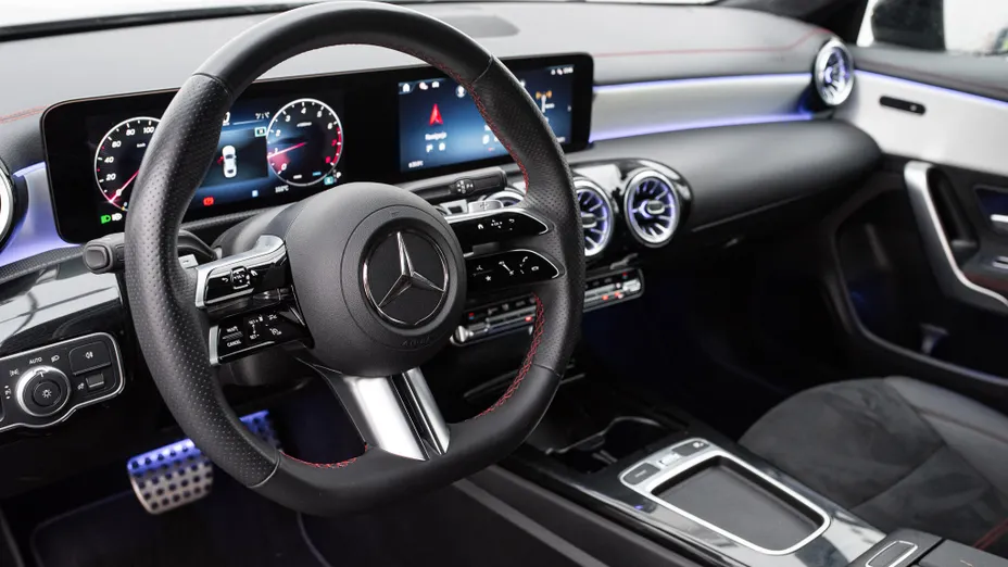 MERCEDES-BENZ CLA CLA 200 mHEV AMG Line 7G-DCT
