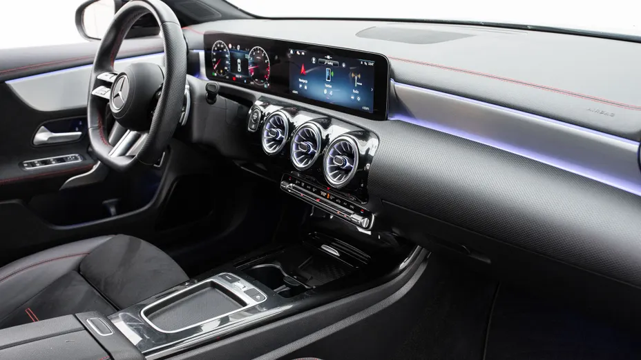 MERCEDES-BENZ CLA CLA 200 mHEV AMG Line 7G-DCT