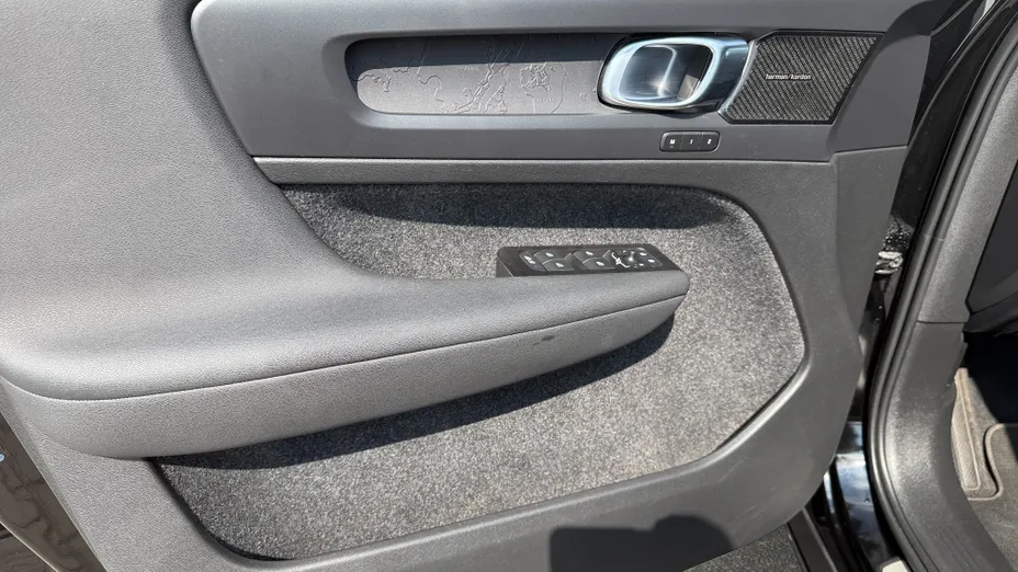 VOLVO C40 C40 P8 Recharge AWD Ultimate