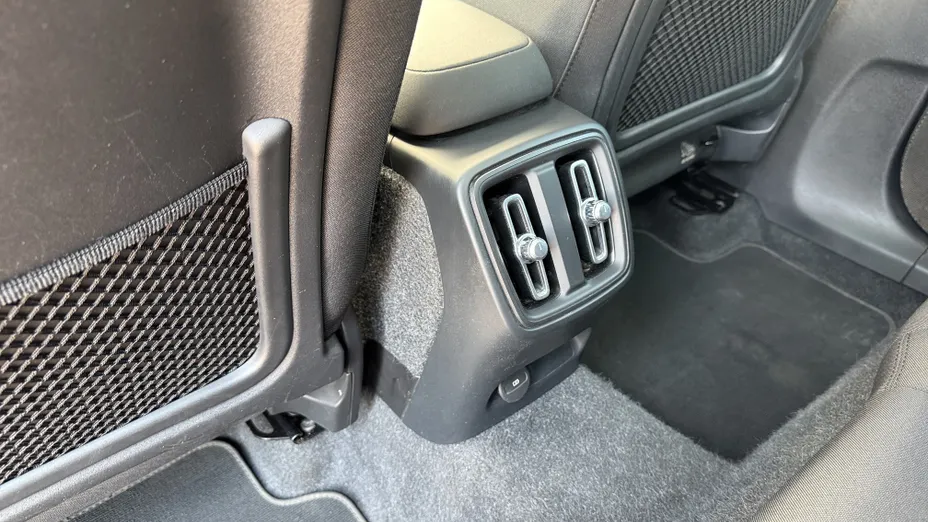 VOLVO C40 C40 P8 Recharge AWD Ultimate