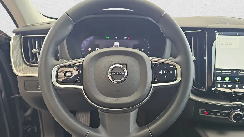 VOLVO XC60 XC60 B4 B Plus Dark aut