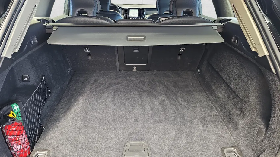 VOLVO XC60 XC60 B4 B Plus Dark aut
