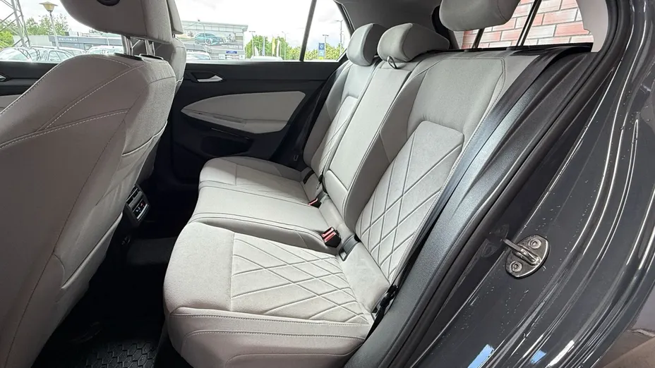 VOLKSWAGEN Golf Golf VIII 1.5 eTSI EVO Style DSG