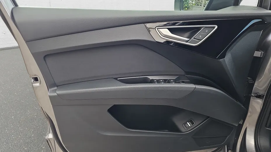 AUDI Q4 Q4 e-tron 45 82kWh Advanced