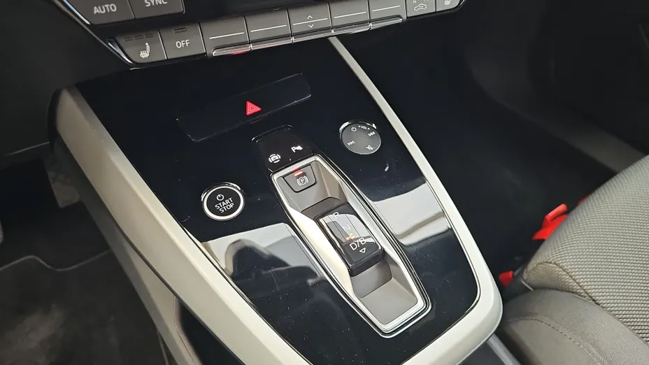 AUDI Q4 Q4 e-tron 45 82kWh Advanced