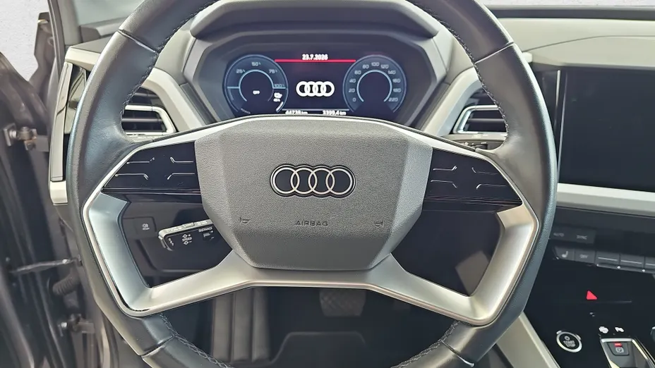 AUDI Q4 Q4 e-tron 45 82kWh Advanced