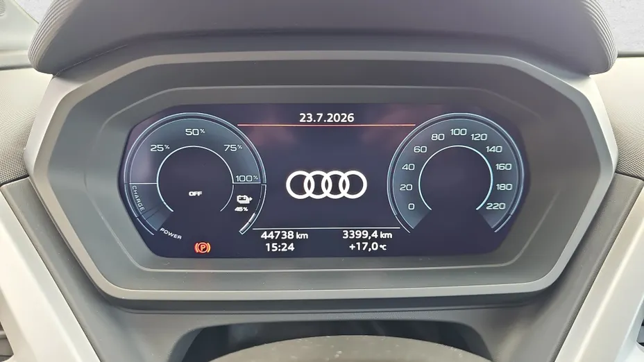 AUDI Q4 Q4 e-tron 45 82kWh Advanced