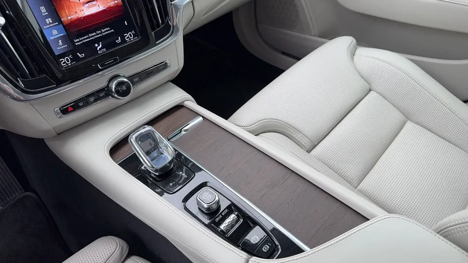 VOLVO S90 S90 B6 B AWD Inscription aut