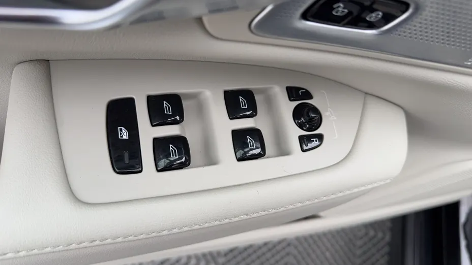 VOLVO S90 S90 B6 B AWD Inscription aut
