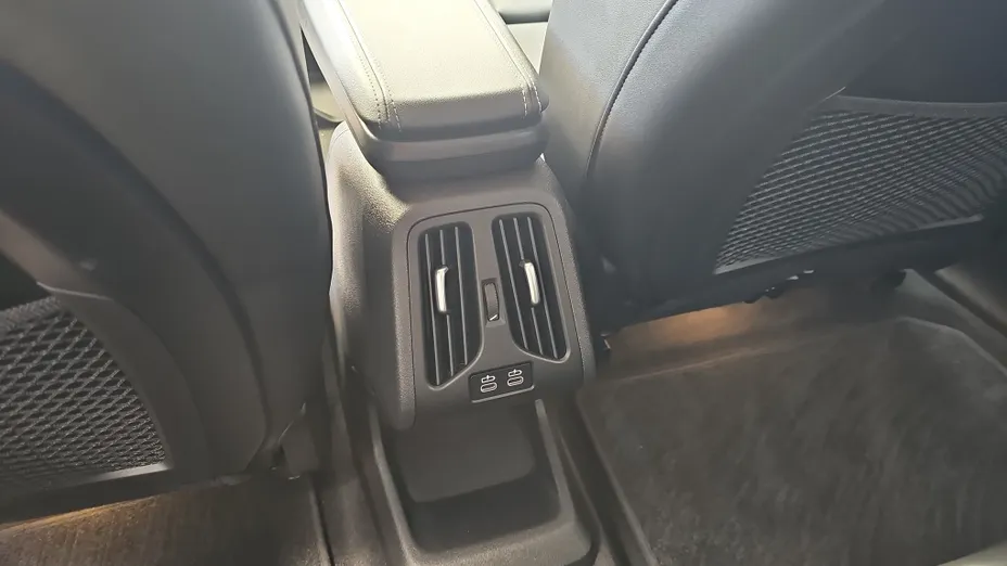 BMW iX1 iX1 xDrive30 66.5kWh
