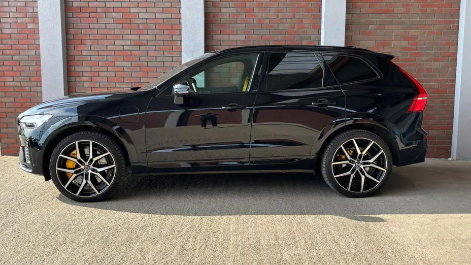 VOLVO XC60 XC60 T8 Plug-In Hybrid AWD Polestar Engineered aut