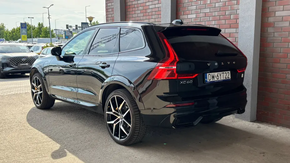 VOLVO XC60 XC60 T8 Plug-In Hybrid AWD Polestar Engineered aut