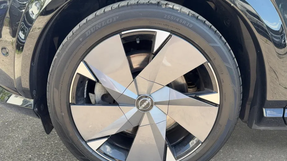 NISSAN Ariya Ariya 87kWh e-4orce Evolve