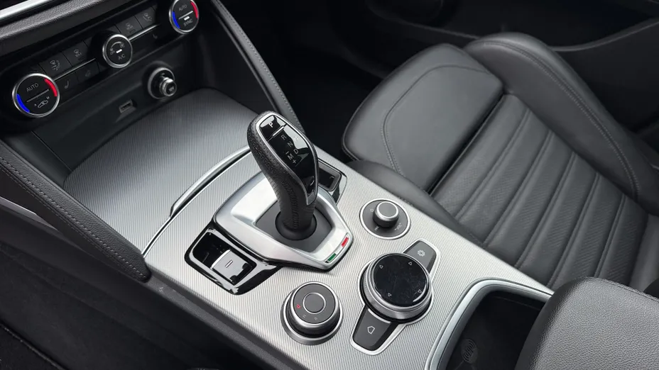 ALFA ROMEO Stelvio Stelvio 2.0 Turbo Sprint Q4 aut