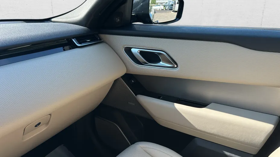 LAND ROVER Range Rover Velar Velar 2.0 P250 R-Dynamic S