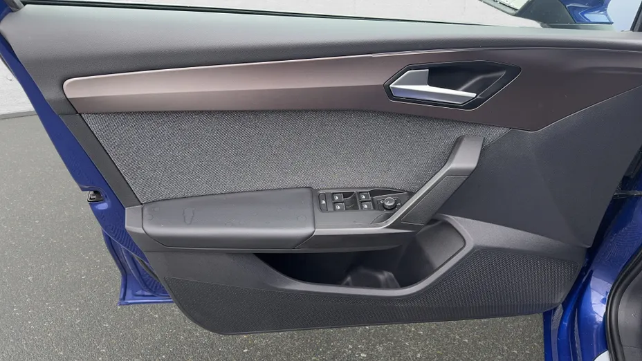 SEAT Leon Leon 1.5 eTSI Xcellence DSG
