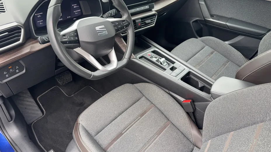SEAT Leon Leon 1.5 eTSI Xcellence DSG