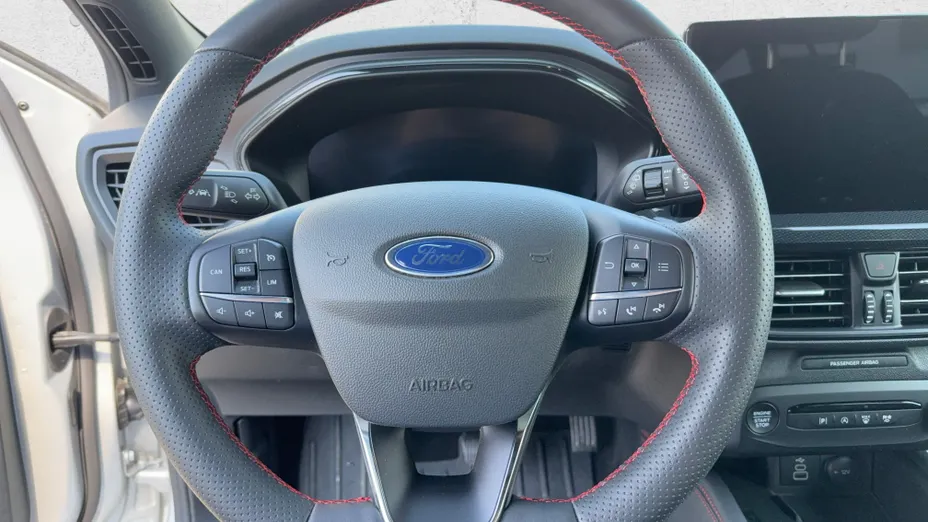 FORD Focus Focus 1.5 EcoBlue ST-Line X aut
