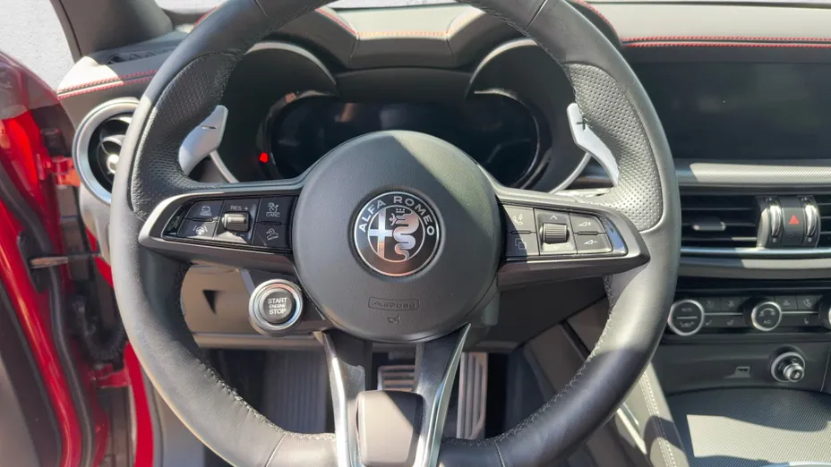 ALFA ROMEO Stelvio Stelvio 2.0 Turbo Tributo Italiano Q4 aut