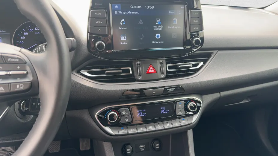 HYUNDAI i30 i30 1.5 DPI Smart