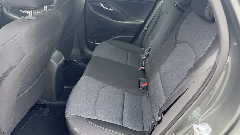 HYUNDAI i30 i30 1.5 DPI Smart