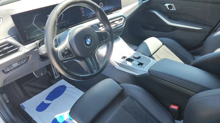 BMW Seria 3 318i M Sport aut