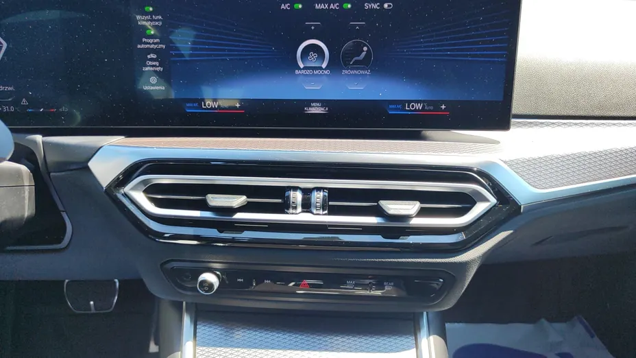 BMW Seria 3 318i M Sport aut