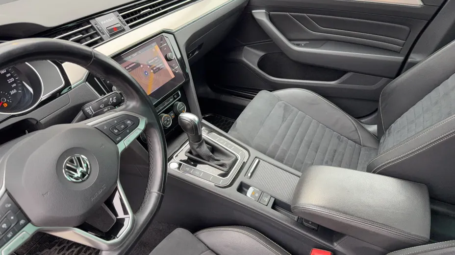VOLKSWAGEN Passat Passat 2.0 TDI Elegance DSG