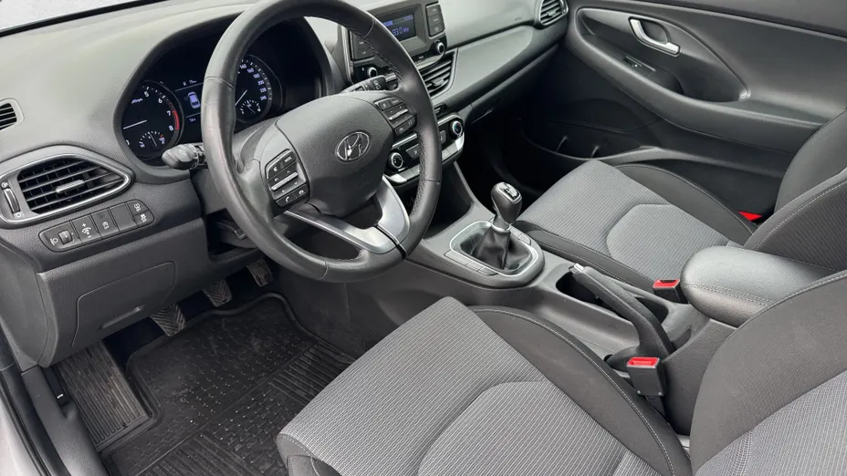 HYUNDAI i30 i30 1.5 DPI Modern