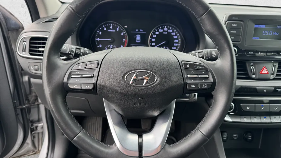 HYUNDAI i30 i30 1.5 DPI Modern