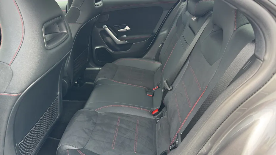 MERCEDES-BENZ CLA CLA 200 mHEV AMG Line 7G-DCT