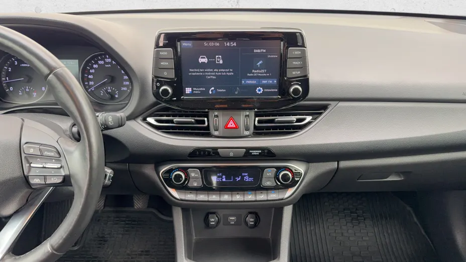 HYUNDAI i30 i30 1.5 T-GDI 48V Smart