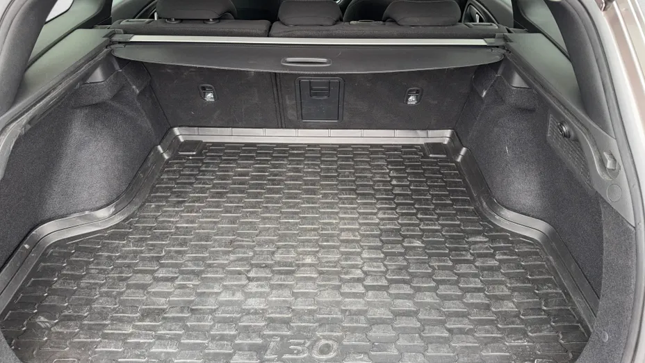 HYUNDAI i30 i30 1.5 T-GDI 48V Smart