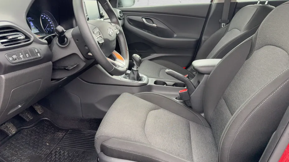 HYUNDAI i30 i30 1.5 T-GDI 48V Smart