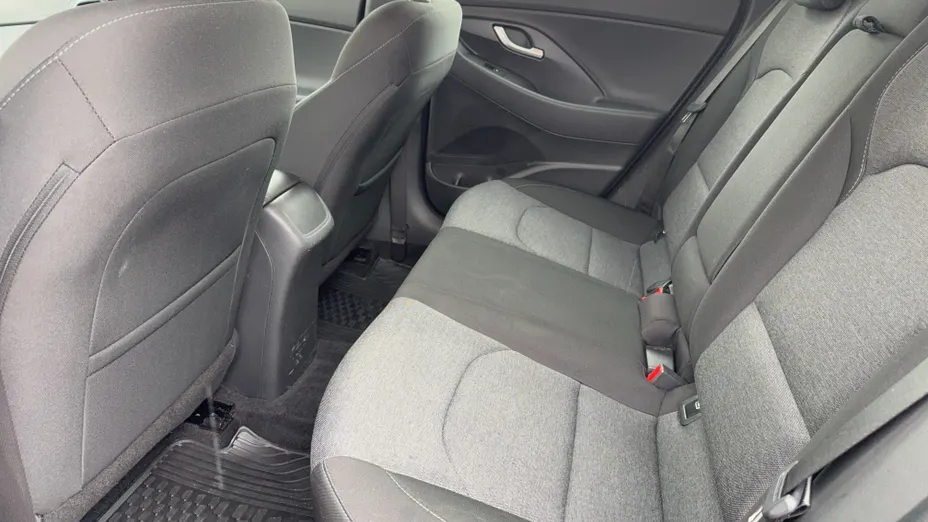 HYUNDAI i30 i30 1.5 T-GDI 48V Smart