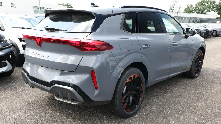 CUPRA Terramar -