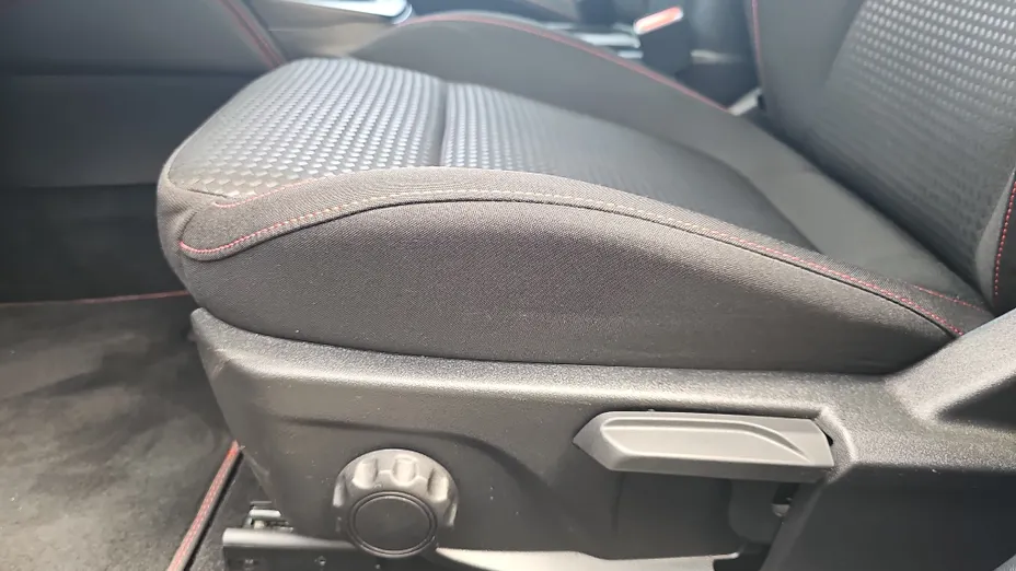 FORD Focus Focus 1.0 EcoBoost mHEV ST-Line X aut