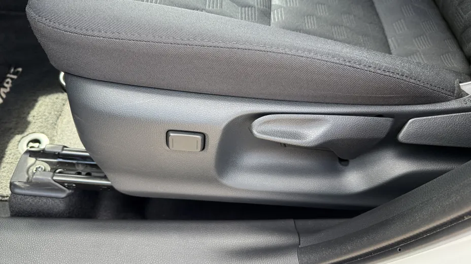 TOYOTA Yaris Yaris Hybrid 1.5 Comfort