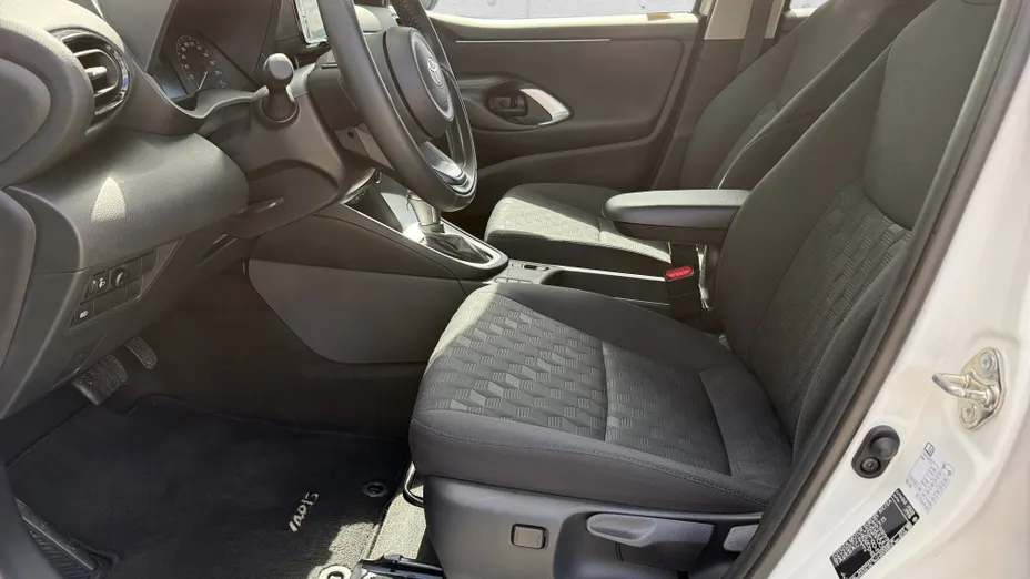 TOYOTA Yaris Yaris Hybrid 1.5 Comfort