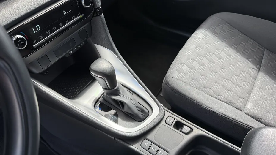 TOYOTA Yaris Yaris Hybrid 1.5 Comfort