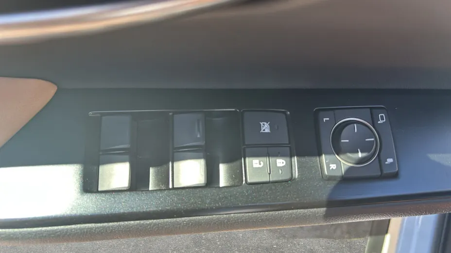 LEXUS UX UX 250h GPF F Sport Design 2WD