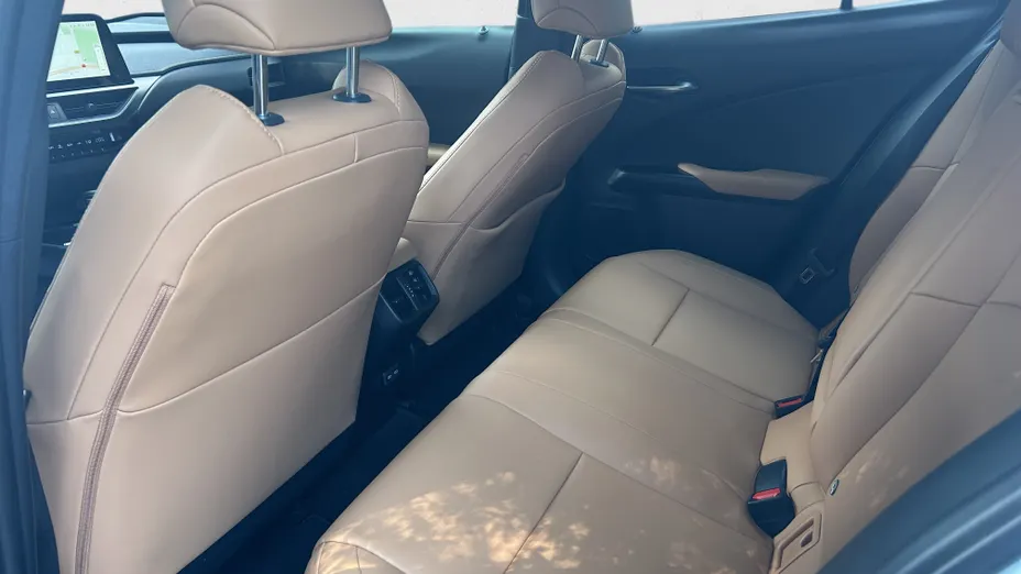 LEXUS UX UX 250h GPF F Sport Design 2WD