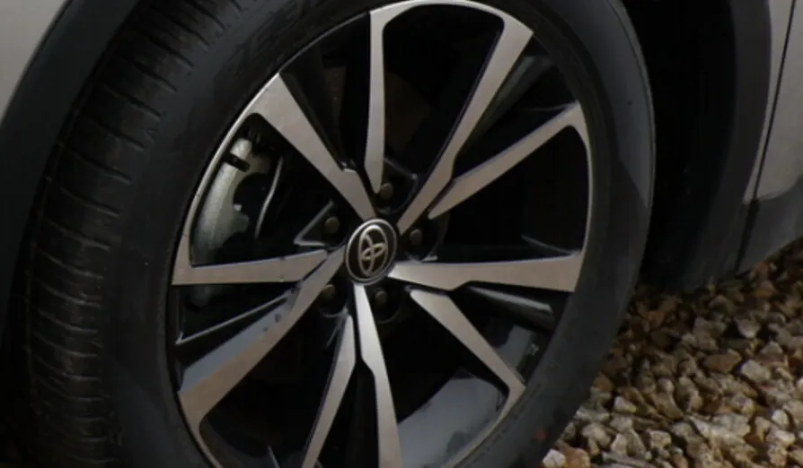 TOYOTA C-HR -