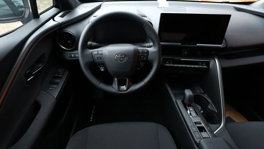 TOYOTA C-HR -