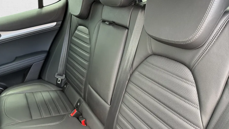 ALFA ROMEO Stelvio Stelvio 2.0 Turbo Veloce Q4 aut